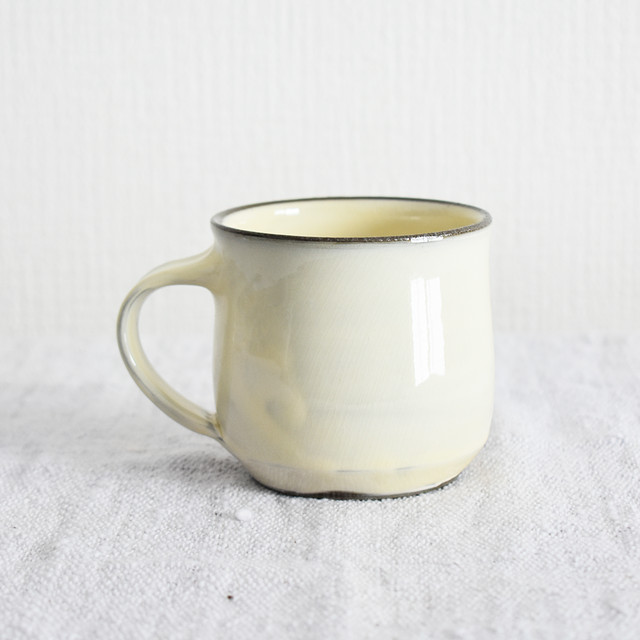 小鹿田焼 坂本浩二窯 マグカップ大 白 A マルクトスコレー