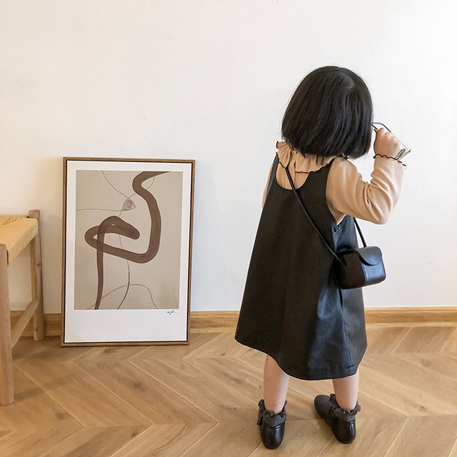 韓国子供服 おしゃれ ナチュラル フェイクレザー ノースリーブ ワンピース 入園入学 キッズ お買い得商品 ブラック ひざ丈 女の子ワンピース 韓国 こども フォーマル 80 140cm 女の子 ガール 送料無料 韓国レディース キッズファッション Londonbridge