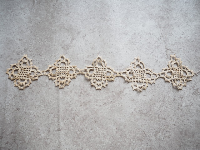 アンティークレース モチーフ Merciblanche