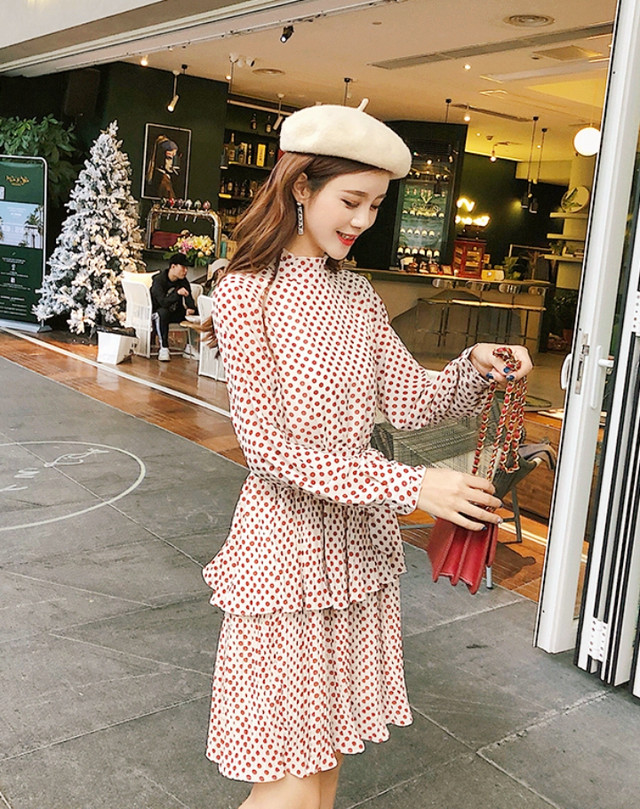 ワンピース 長袖 ドット ティアード フリル ミモレ丈 ロング ひざ丈 レトロ ガーリー 可愛い おすすめ 春物トレンド 人気 売れ筋 Officewalaa オフィスワラア レディースファッション スタイル