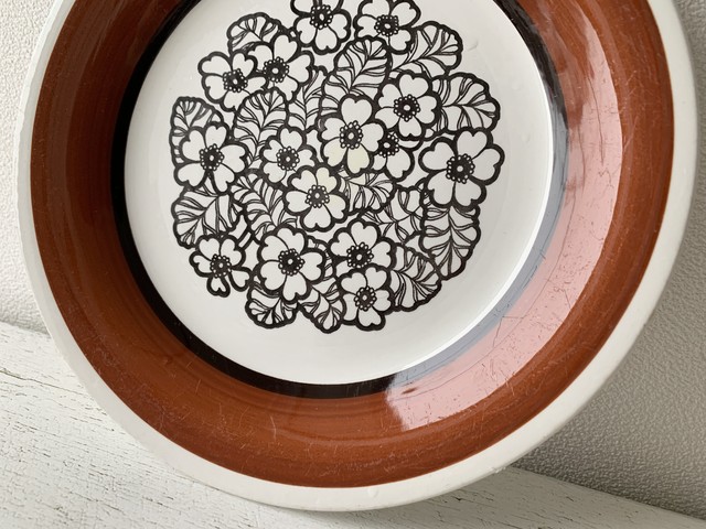 北欧ヴィンテージ Gefle ゲフレ プレート 皿 花柄 ブラウン スウェーデン Yoln