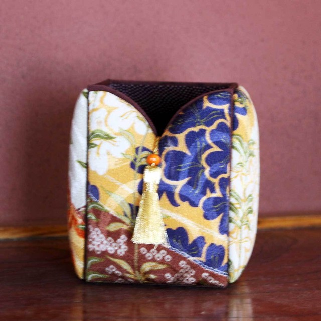 和風インテリア雑貨 ペン立て ブラシ入れ 小物入れ シック桜紋様 Kimono Style Interior Ayahime