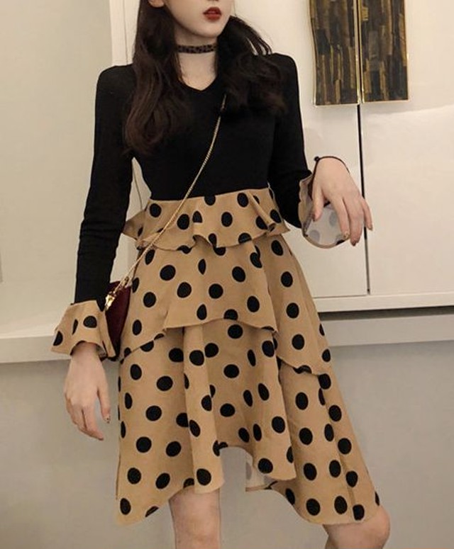 ワンピースドレス パーティードレス 結婚式 二次会 ワンピース シャツワンピース 長袖 ドット柄 ティアードスカート Jm3024 ワンピの里