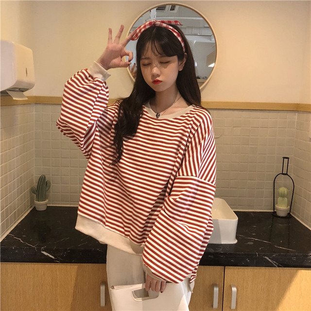 トレーナー レディース パーカー プルオーバー トップス ラウンドネック ボーダー 長袖 バックプリント ボリューム袖 カジュアル オーバーサイズ ゆったり カジュアル こなれ感 通勤 お出かけ オフィス Officewalaa オフィスワラア レディースファッション スタイル