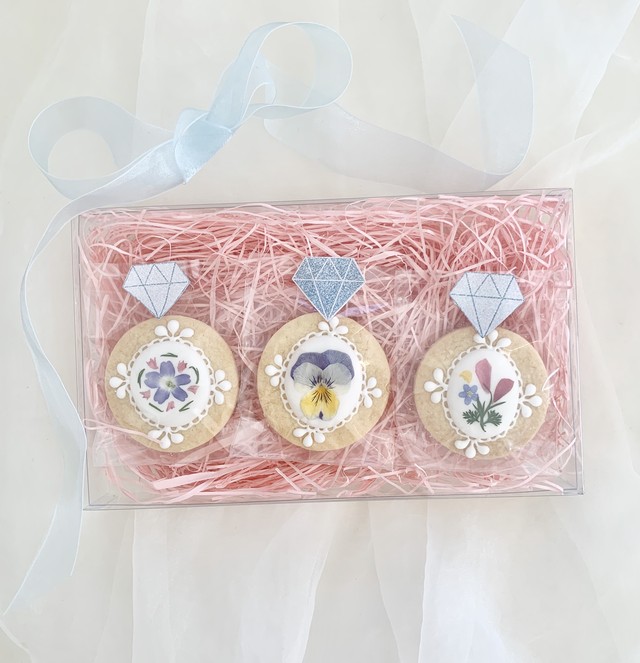 ３個セット クリアケースのラッピング付き 3 5 の発送 Marryxoxo