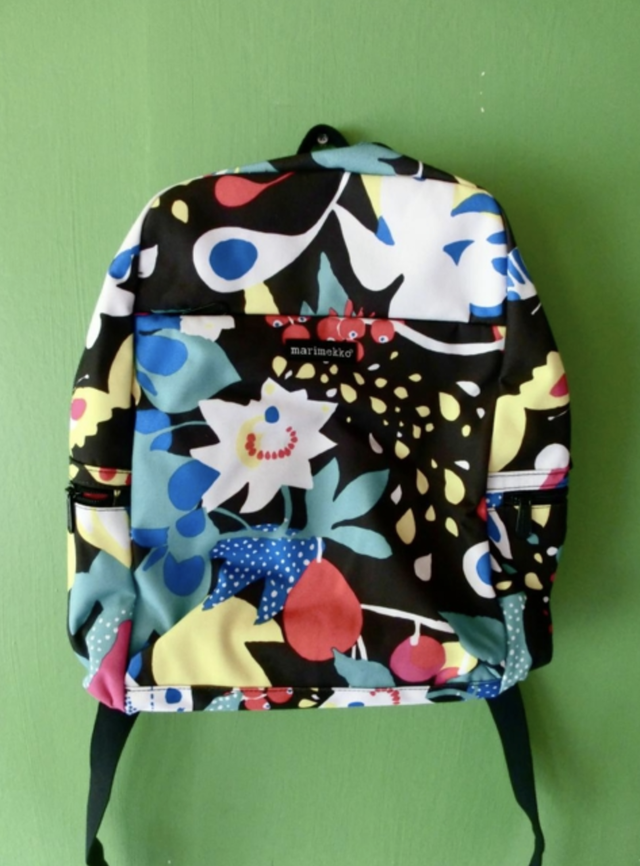 Marimekko Backpack マリメッコ バックパック リュックサック Takaisin Sademetsaan タカイシン サデメッツァーン A ジャコウネコのしっぽ