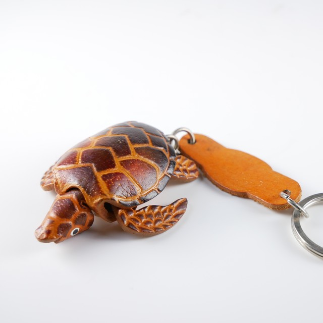 ウミガメ レザーキーホルダー 動物雑貨 アニマルアクセサリー サファリマーケット Safarimarket