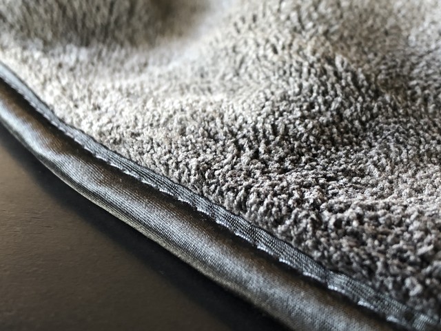 一気に吸水する 洗車用タオル Exclusive Premium Dry Towel プレミアムドライタオル 1000gsm 洗車後の拭き取りクロスの決定版 Wax Arts