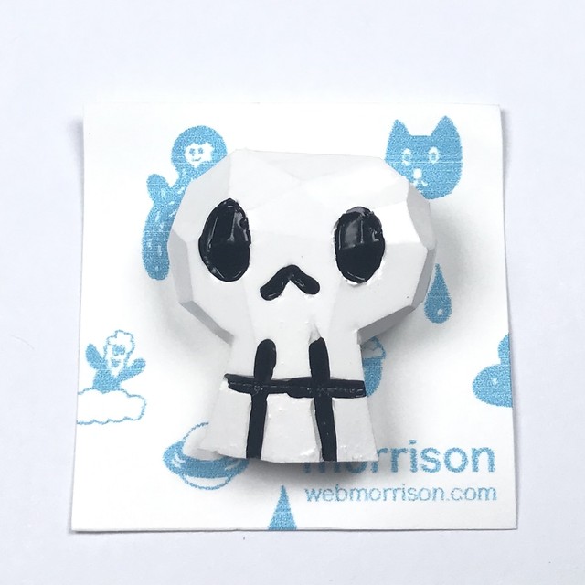 【morrison ムラバヤシケンジ】2.5次元木彫バッチ「ガイコツ」