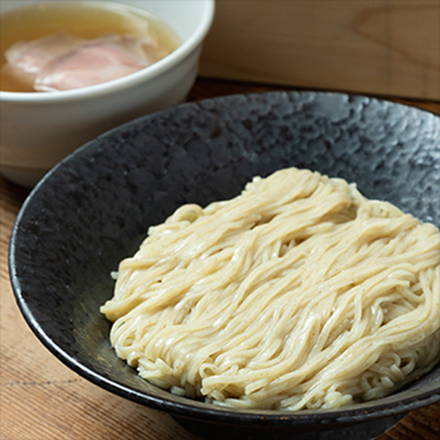 【町田汁場しおらーめん進化】新麦しおつけ麺と自家製チャーシュー3食セット