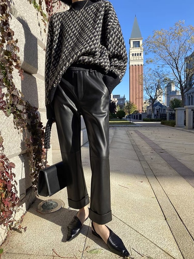 line design leather pants