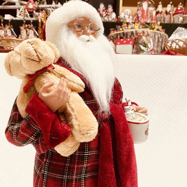 サンタの部屋着 ハンガリー サンタクロース人形 クリスマス雑貨 Xmasインテリア サンタの家わあす