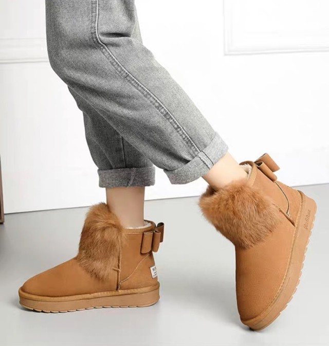 レディース ムートン調 ブーツ ショートブーツ 可愛い もこもこ あったか 履きやすい 滑りにくい リボントレ定 セットアップやパンツドレスなど二次会ドレスに合う海外ファッションサイト Urubei