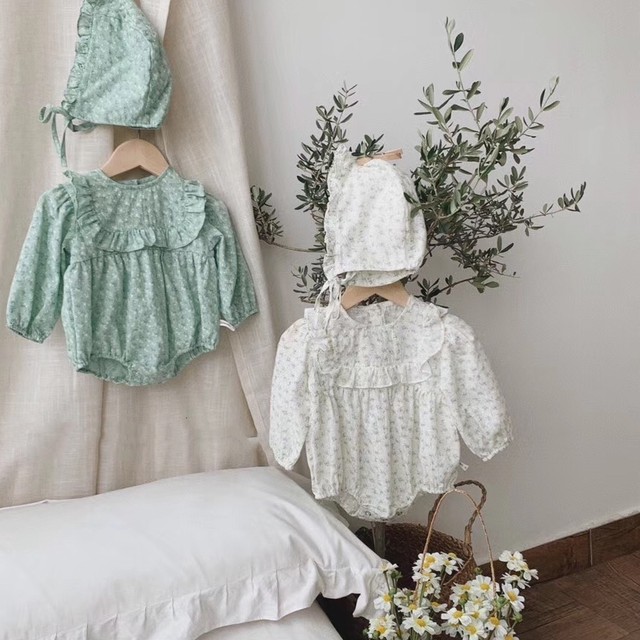全2色 ロンパース ワンピース 長袖 襟なし ヨーク 切り替え フリル 小花 花柄 タイニーフラワー 帽子 ボンネット 2点セット セットアップ レトロ クラシック 上品 白 緑 春 秋 子供 キッズ ベビー服 こども服 女の子 女児 Na85 Berceau Select