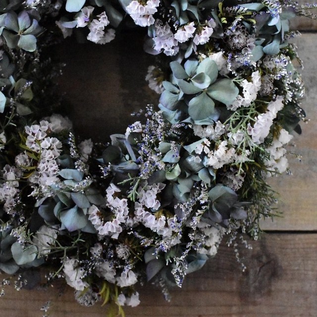 アンティークアジサイとコニファーのドライフラワーのリース 宙花sorahana