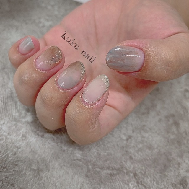 押し花ニュアンスネイル くすみブルー アシメ Kuku Nail