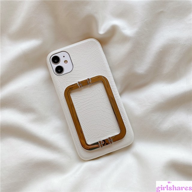 金属ベルト付き スマホケース Iphoneケース クロコダイル アイフォン11プロケース 黒 白 Iphone11 Pro Maxカバー かわいい Iphonexsケース レザー シック Iphonexrカバー 高級 韓国 芸能人定番 Iphonese2ケース Iphone8 8plus 7 7plusケース 新作 オシャレ 2colors