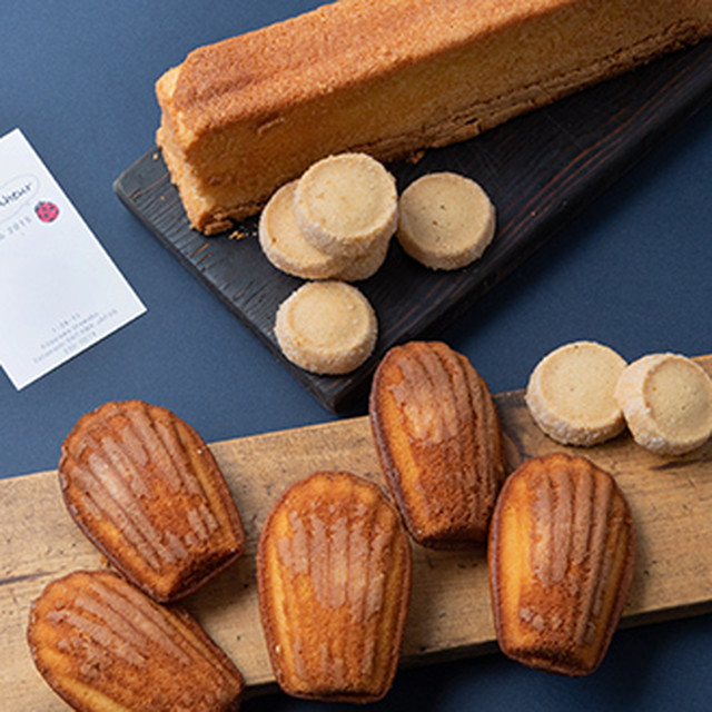 【Pâtisserie porte bonheur】新麦あやひかりのカトルカールと焼き菓子詰め合わせ