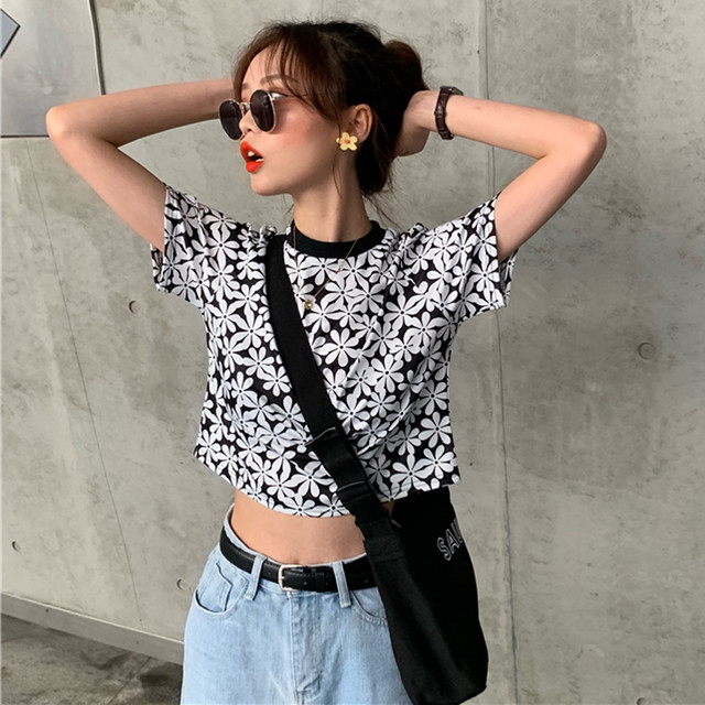モダン花びらデザイン ショートトップス 韓国レディースファッション通販 Krex ケーレックス