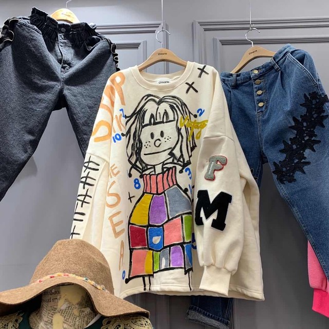 トレーナー レディース メンズ 大きサイズ 白 ホワイト オシャレ トップス 可愛い キュート 個性的 デザイン 韓国 ファッション デザイン カラフル Max Voyage