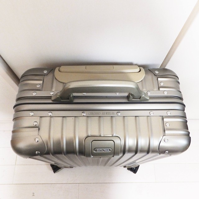 リモワ Rimowa リモワ トパーズ チタニウム 機内持込可 スーツケース 32l 4輪 Rimowamaile