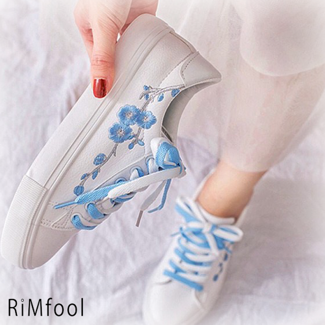 秋新作 スニーカー レディース ローカットスニーカー 刺繍 シューズ 靴 くつ ダンス スケボー スポーツ 可愛 Rimfool