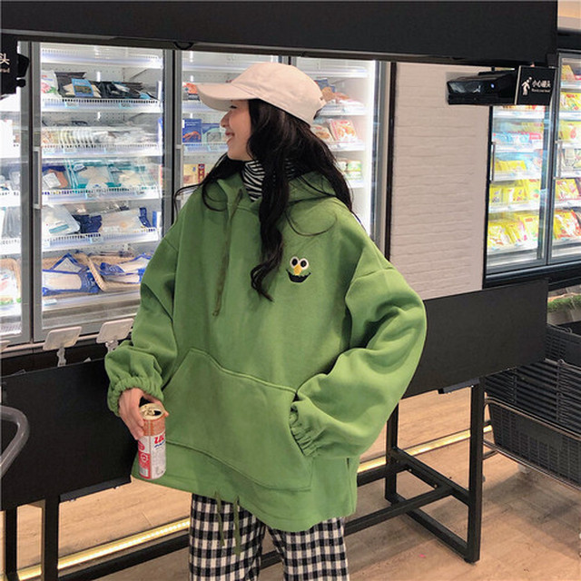 大きいサイズ レディース トップス 春 秋 冬 トレーナー スウェット パーカー フード キャラクター セサミストリート エルモ クッキーモンスター ゆったり 長袖 トレーナー オーバーサイズ スウェット シンプル ストリート メンズライク カジュアル お出かけ デート 通勤