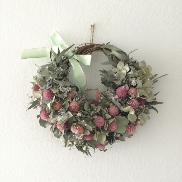 紫陽花と千日紅のハーフリース ドライフラワー 誕生日プレゼント 引っ越し祝い プチメリア お花ギフト