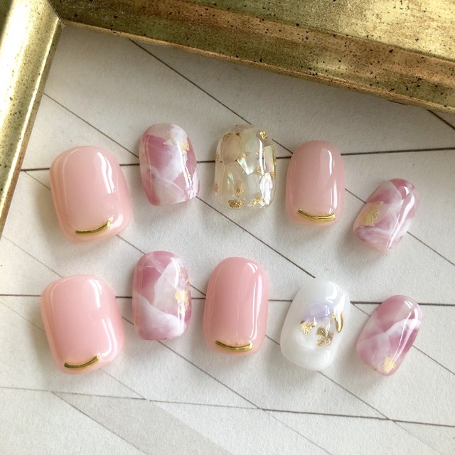 S様 オーダーネイル Brides Nails 大人可愛いネイルチップ