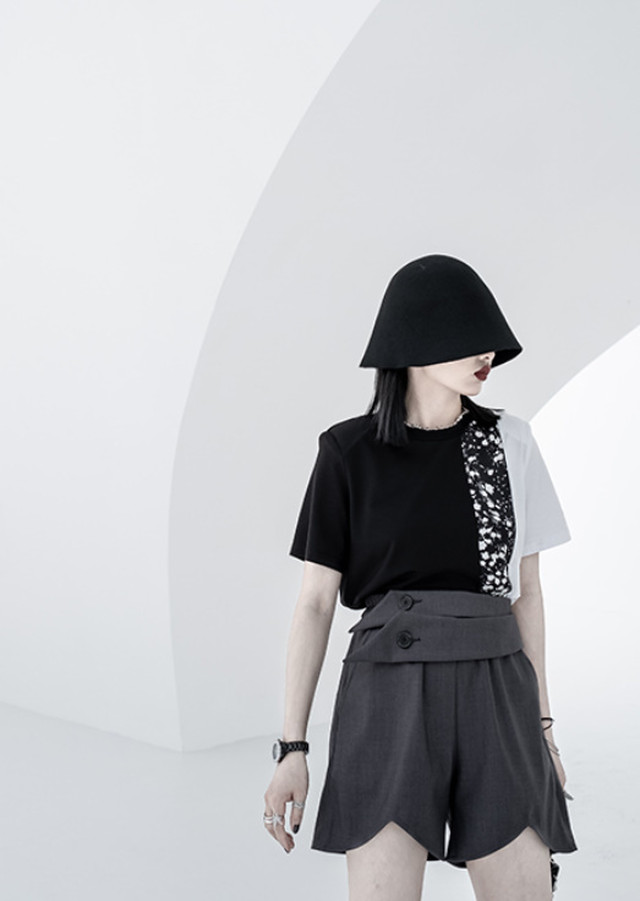 Top Mode パンツ ハーフパンツ バイカラー アシンメトリー丈 体系カバー ゆったりレディース 個性的 おしゃれ シック トレンド クール モダン モード系 モノトーン Bitter ブラック 黒 グレー Chi41 Top Mode