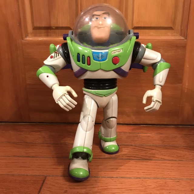 90 S トーキングバズライトイヤー トイストーリーフィギュア ヴィンテージ輸入雑貨 Talking Buzz Lightyear Honey Antique ヴィンテージ アメリカン雑貨 アンティーク アメトイ インテリア小物 ミールトイのお店