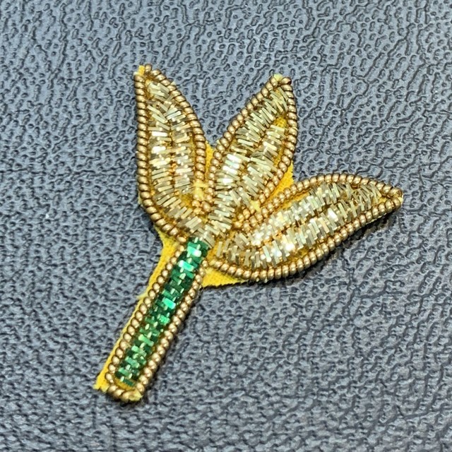 金モール刺繍ワッペン No.30(30年近く前にインドより輸入)