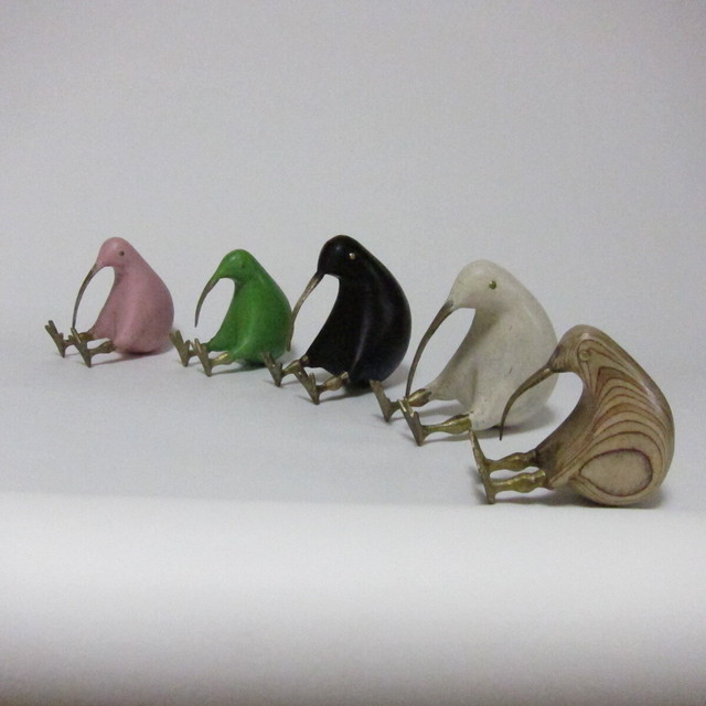 キウイ鳥 Kiwi Bird Ivory1 Lｻｲｽﾞ Globe Art グローブアート