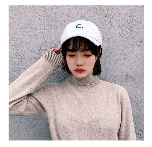 キャップ ロゴ 帽子 メンズ レディース ギフト 通勤 通学 カジュアル系 ゴルフ つば長め 日差し対策 男女兼用 野球帽 紫外線対策 白 黒 ページュ 全3色 韓国芸能人愛用 新品 Girlshares