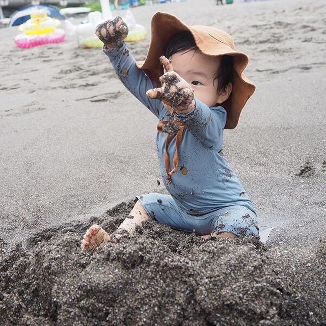 人気 子供 キッズ 男の子 水着 セパレート ワンピースタイプ スイミング スクール 長袖 おしゃれ お洒落 かわいい 可愛い 子ども こども ベビー ジュニア 80 100 110 1 夏 スイムウェア 水遊び 海 プール サーフスーツ うみ 子供服のお店 男の子女の子shop