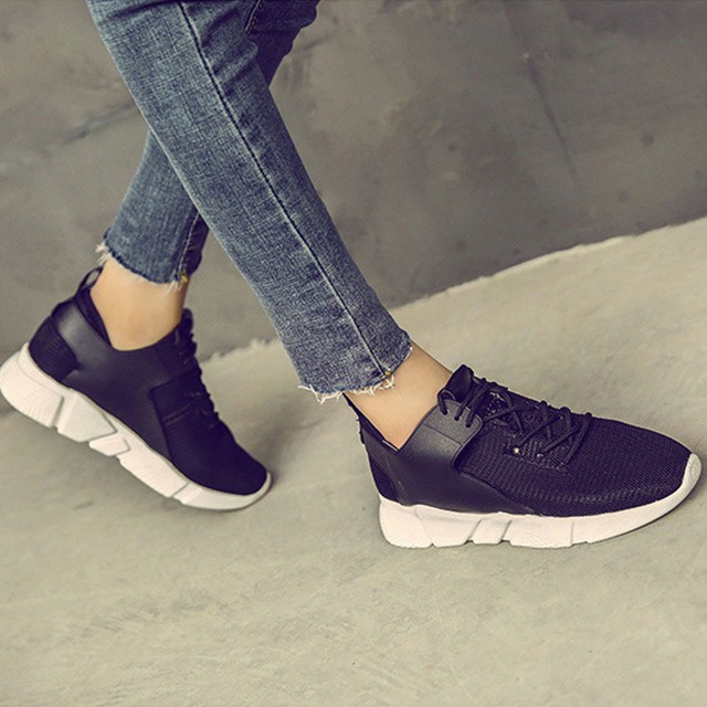 スニーカー レディース スポーツシューズ 通気性 ランニングシューズ 軽量 履きやすい靴 Papurika