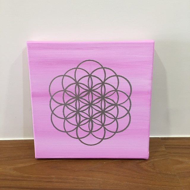 神聖幾何学アート フラワーオブライフ 桜色 シルバー Lotus Art Taipei