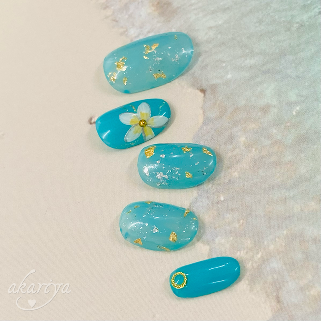 038プルメリア ターコイズ ブルー シンプル リゾート マリン ネイルチップ 緋り家 Akariya