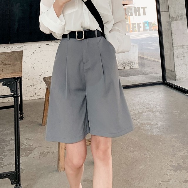 全2色 薄手ワイドハーフパンツ ゆったり きれいめ シンプル 無地 ベーシック ハイウエスト 春夏 お出かけ 通勤 デート 女子会 デイリー Arroser