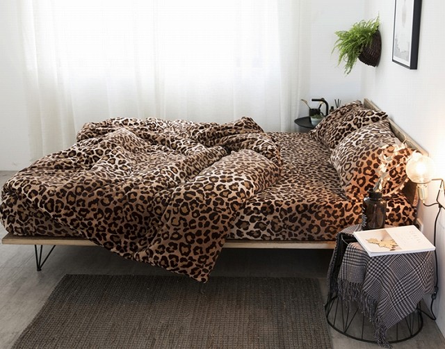 布団カバー 3点セット シングル 綿100 寝具セット 4点セット まくらカバー シーツ おしゃれ アニマル柄 レオパード 豹 ヒョウ 派手 カジュアル Dress No Sato