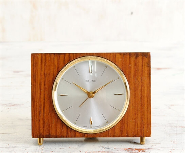 ドイツ製 ヴィンテージ Kienzle 木製 手巻き 目覚まし時計 キンツレー ゼンマイ式 アンティーク時計 アナログ おしゃれ Ig1291 ヴィンテージ雑貨のお店 Callum Shop