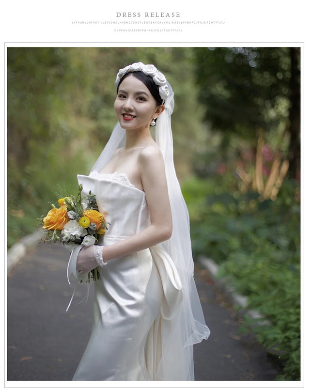 上品 ウエディングドレス ホワイト ベアトップ 短トレーン スレンダーライン ロングドレス 優雅 クラシカル シアーな美しさ Ynswedding23