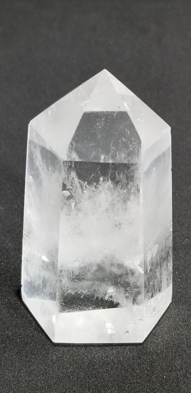 退屈させる本質的にトリップ水晶六角柱薄いです政府取り替える