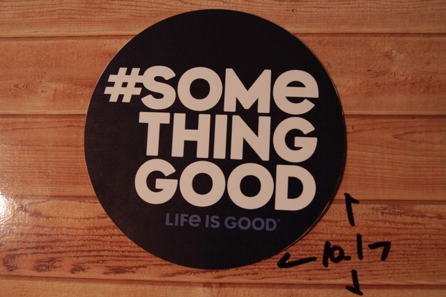 Life Is Good ライフイズグッド カンパニー 2 かいちゅうザッカ アウトドア ブランド ステッカー通販のお店