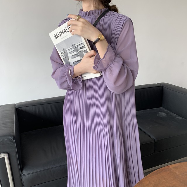 シフォン プリーツ ロングワンピース Rs 1969 ワンピース ミモレ丈 ロング丈 プリーツワンピース 長袖 メロウフリル フリルネック ハイネック Aライン 透け感 シアー ゆったり ふんわり 体型カバー フェミニン ガーリー 大人カジュアル 大人可愛い きれいめ 上品 レトロ