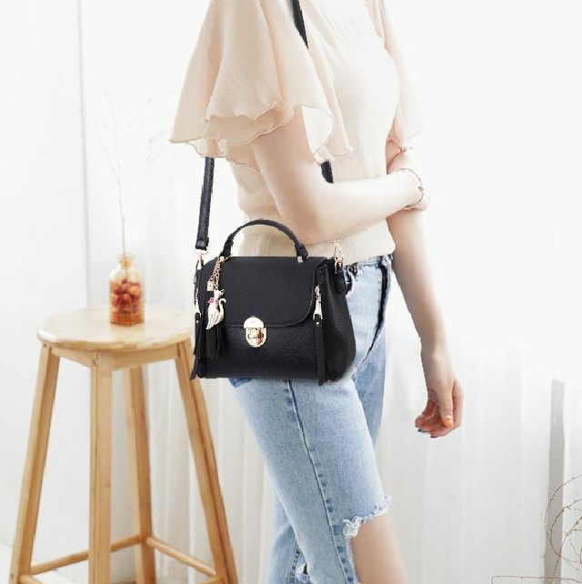 ハンドバッグ ショルダーバッグ クラッチバッグ 2way 肩掛け 手提げ パーティー 結婚式 通勤バッグ Kr 3 267 Dress Sugar Moon