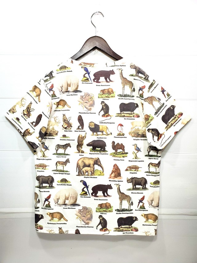 Go Slow Caravan総柄図鑑tシャツ 動物図鑑 乱掘堂
