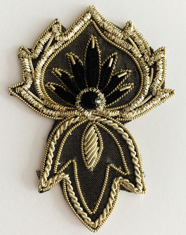 金モール刺繍ワッペン No.44(30年近く前にインドより輸入)