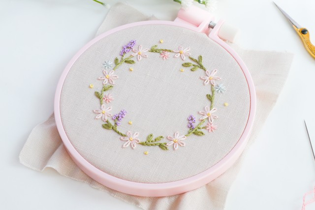 人気のコレクション 刺繍 初心者 花 100 で最高の画像