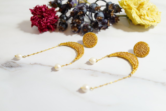 【刺繍ピアス】MoonG2